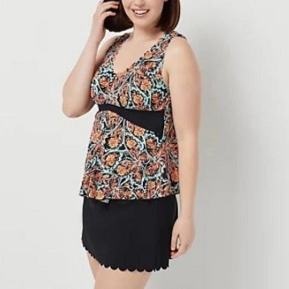 New $98 Fit 4 U Scallop V-Neck Tankini with Skirt - Picture 1 of 5